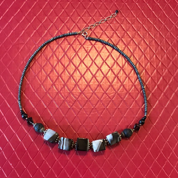 Vintage beaded necklace. Made by Artist. - Picture 1 of 5